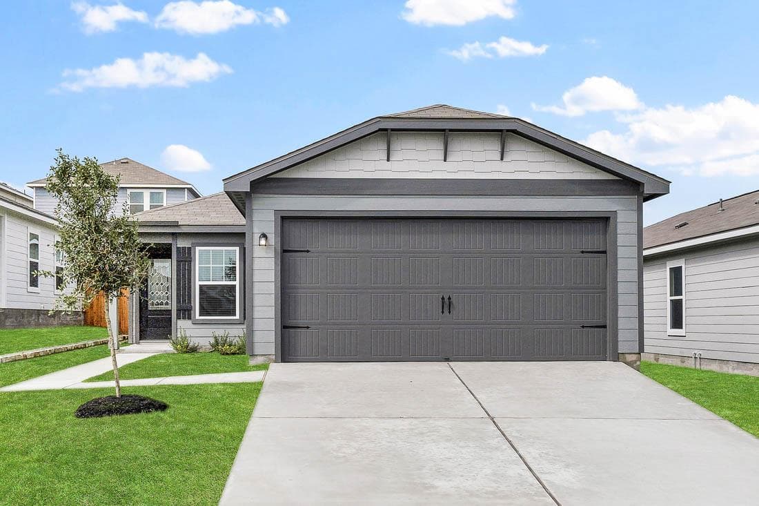 101 Captain Dooley Ln