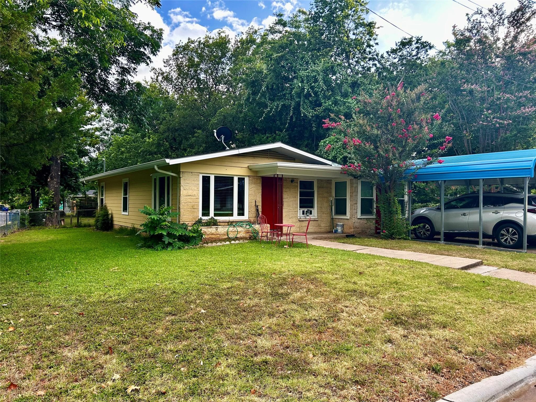 301  Wilmes Dr