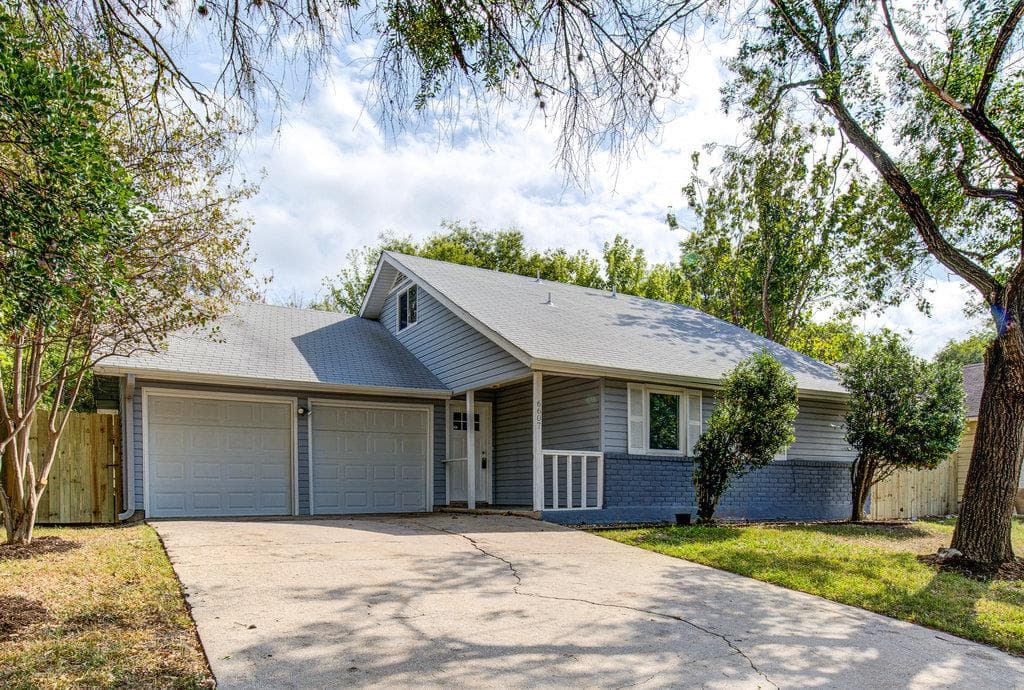 6607  Capriola Dr