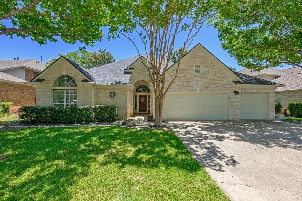2602  Henley Dr