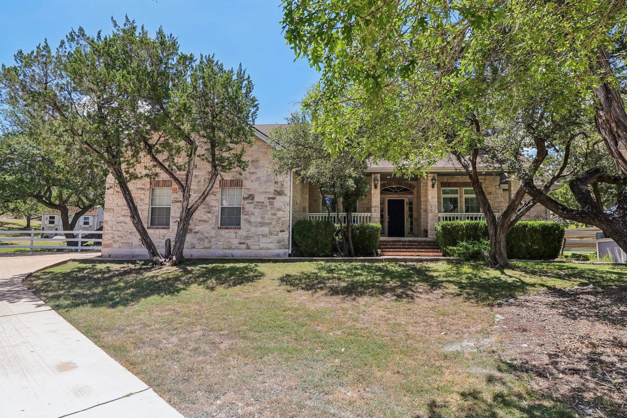 1065  Sunset Canyon Dr S
