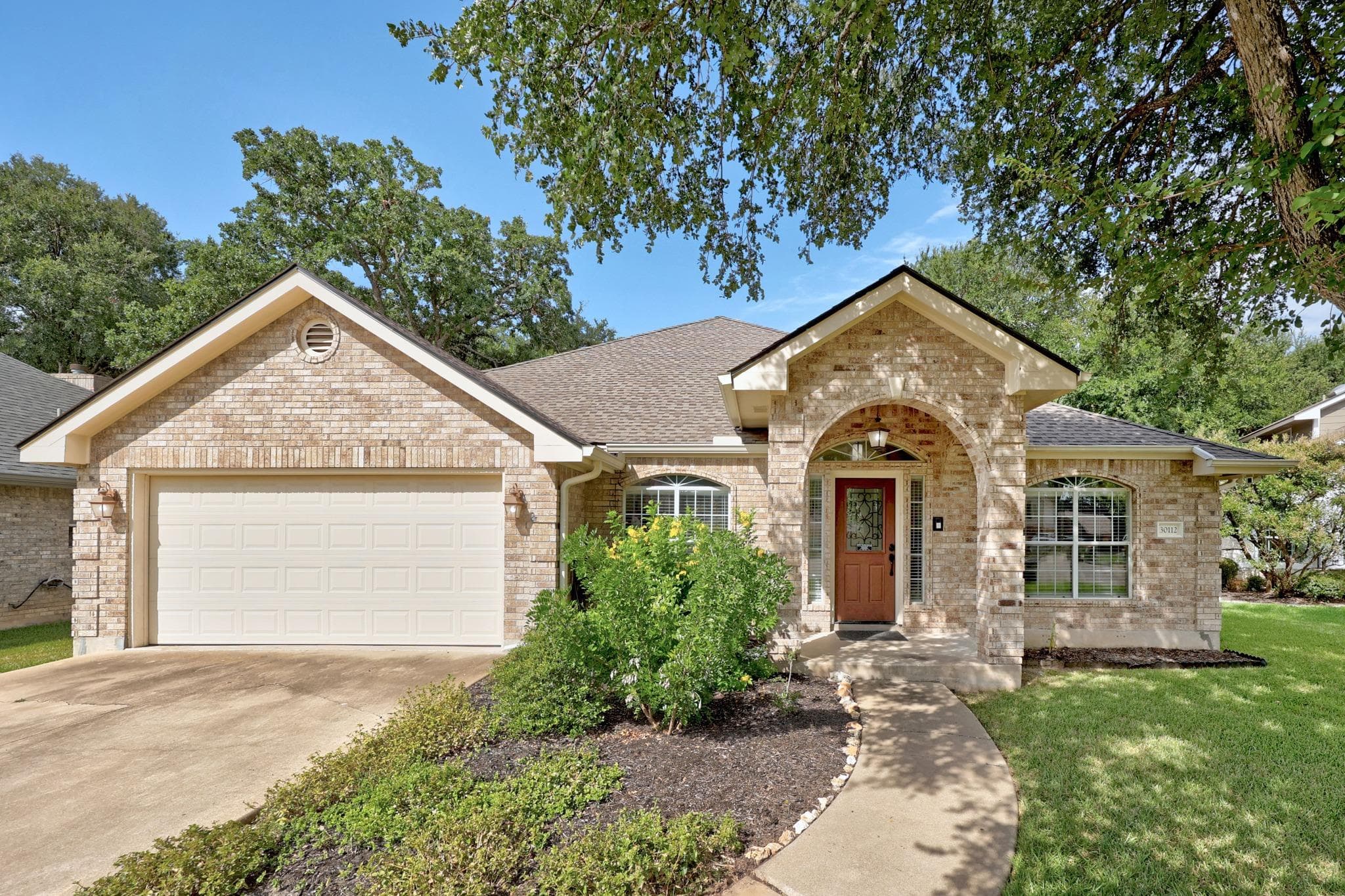 30112  Spyglass Cir