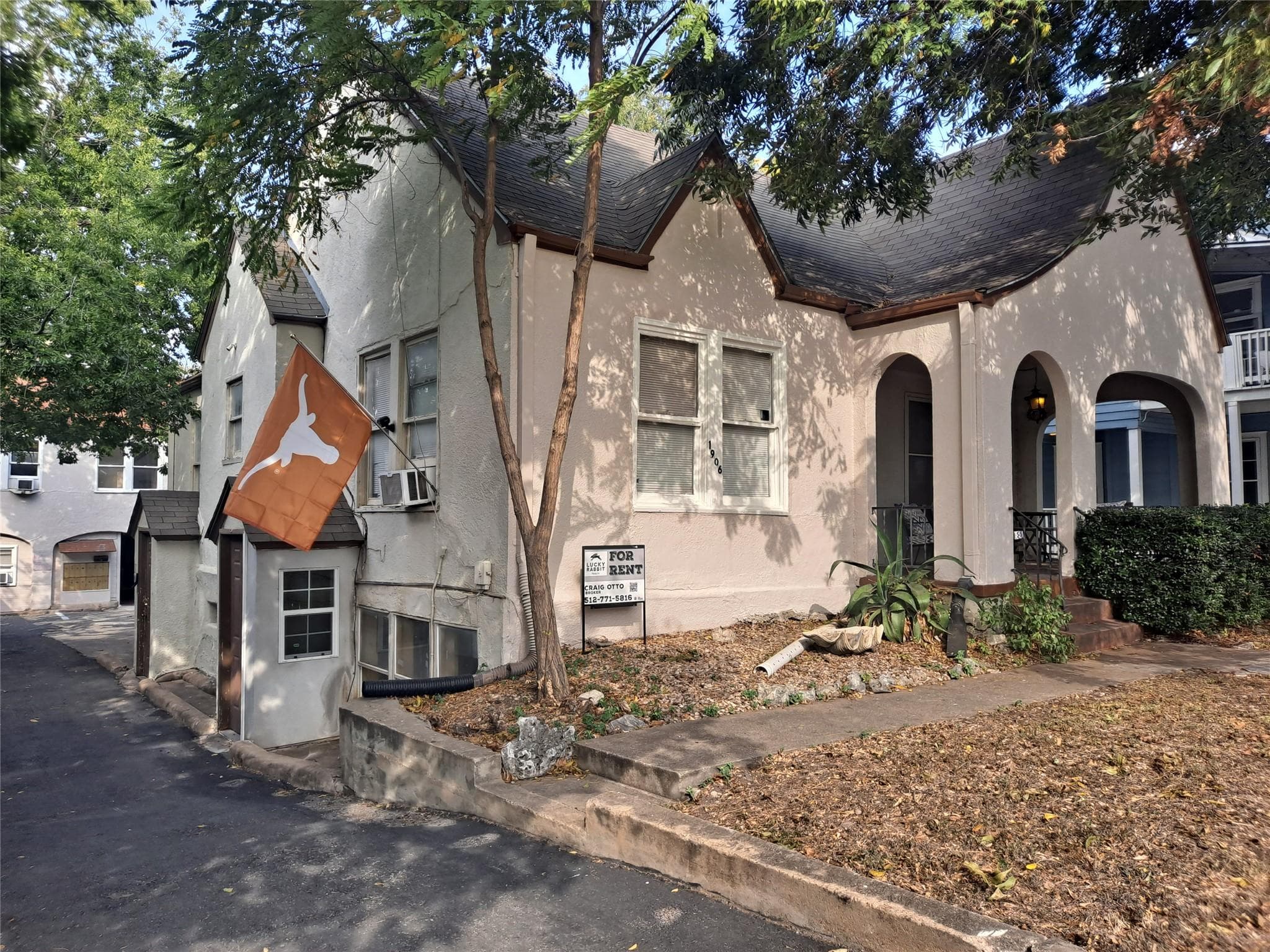 1906 San Gabriel St #8