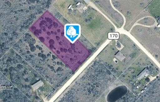 271  Crooked Rd