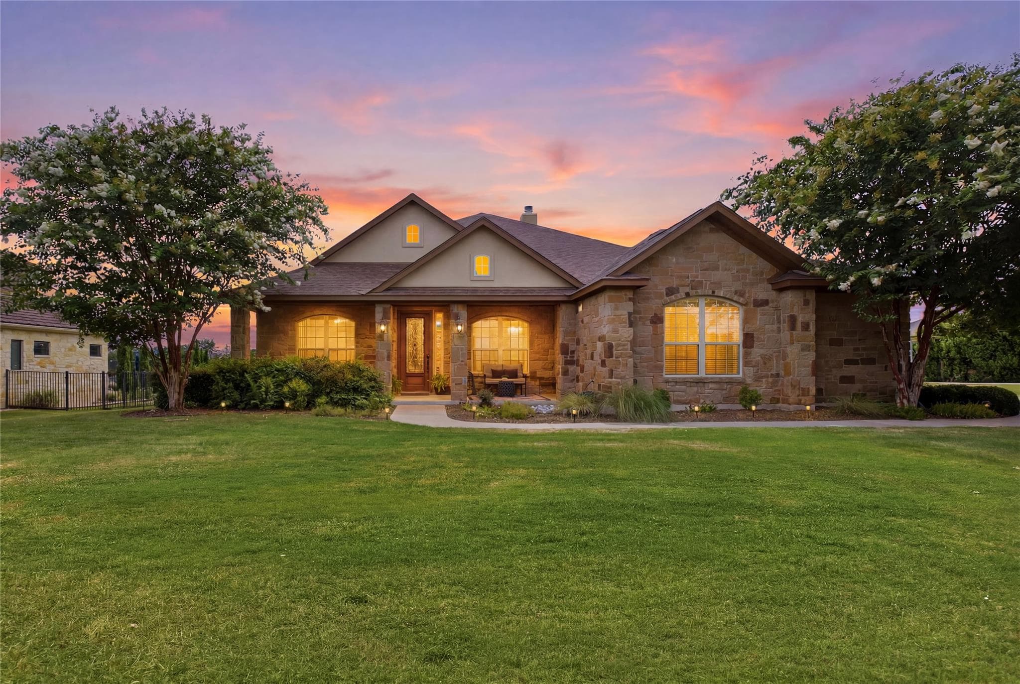 224  Whitney Woods Cir