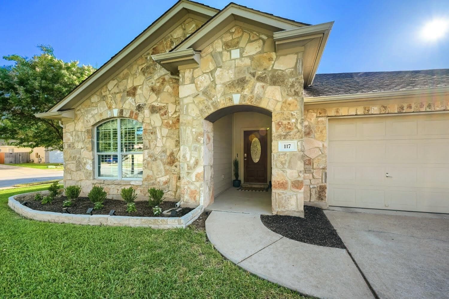 117  Walnut Creek Dr