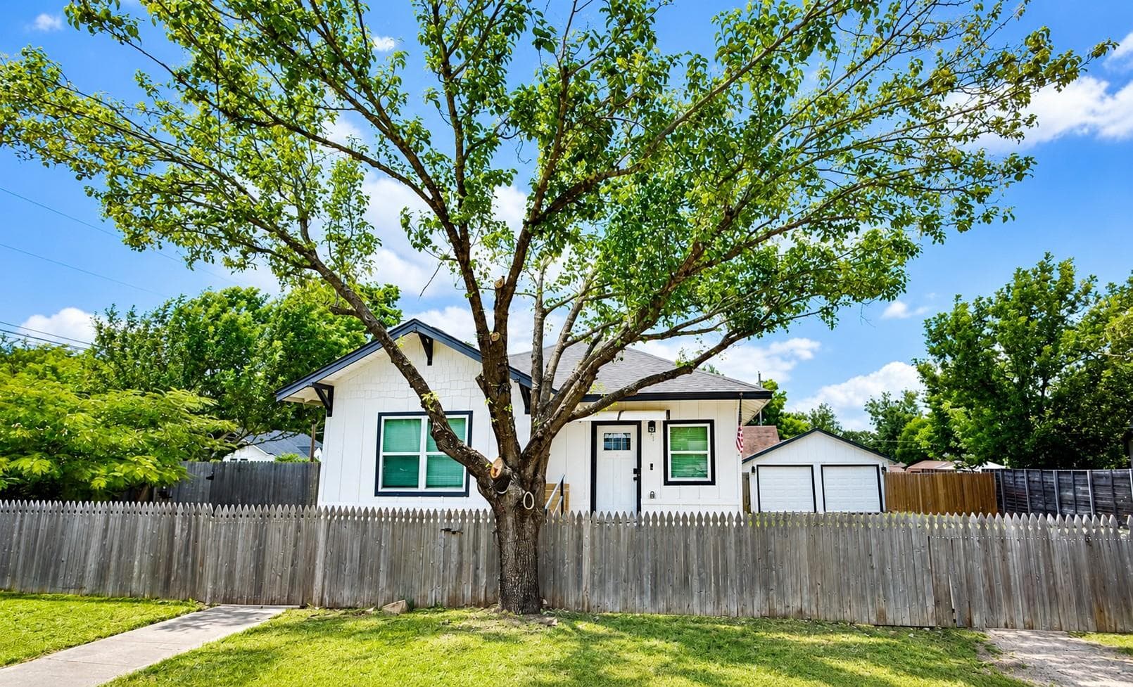 1401 W Seventh None  #1