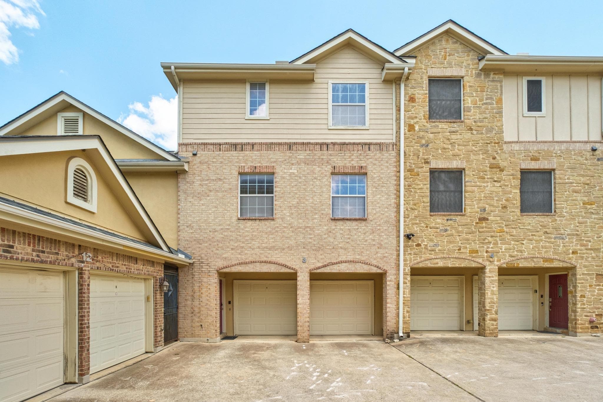 1402 Parker Ln #3