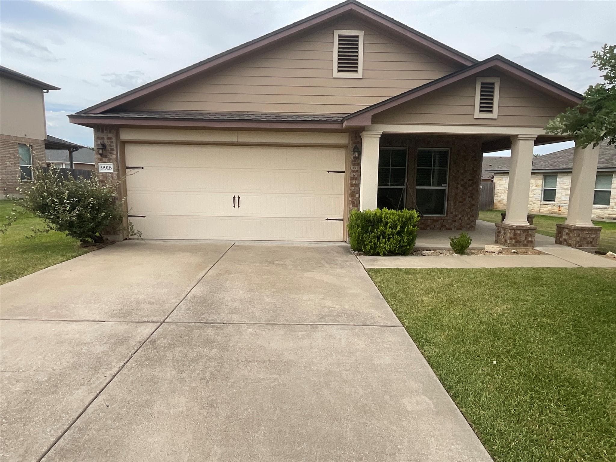 9916  Orion Dr