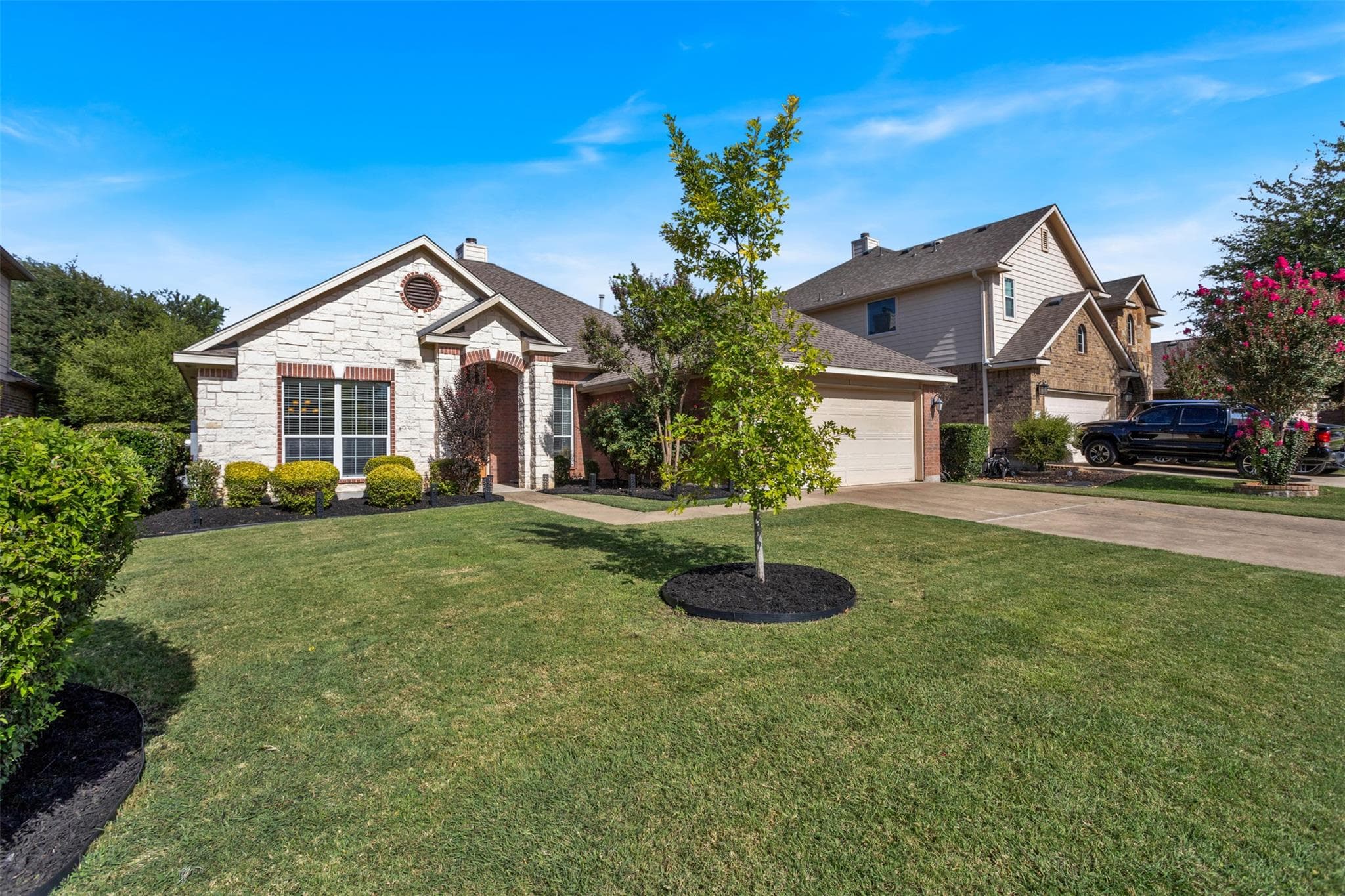 1041  Dyer Crossing Way