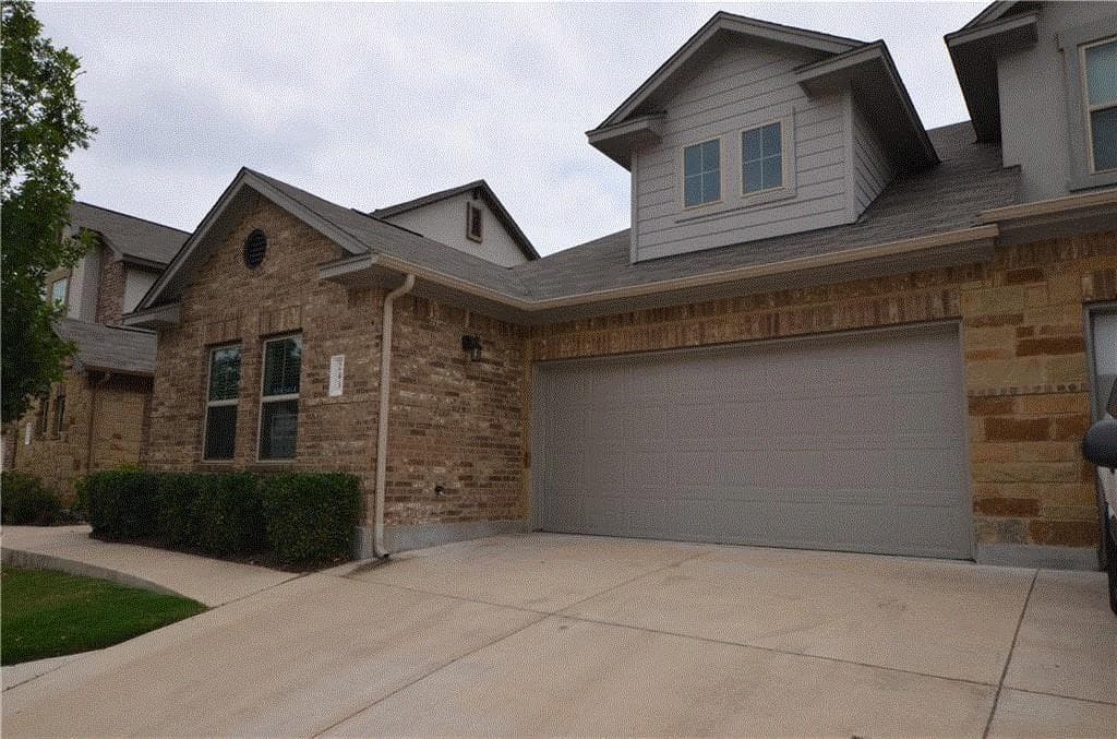 2304 S Lakeline Blvd  #243