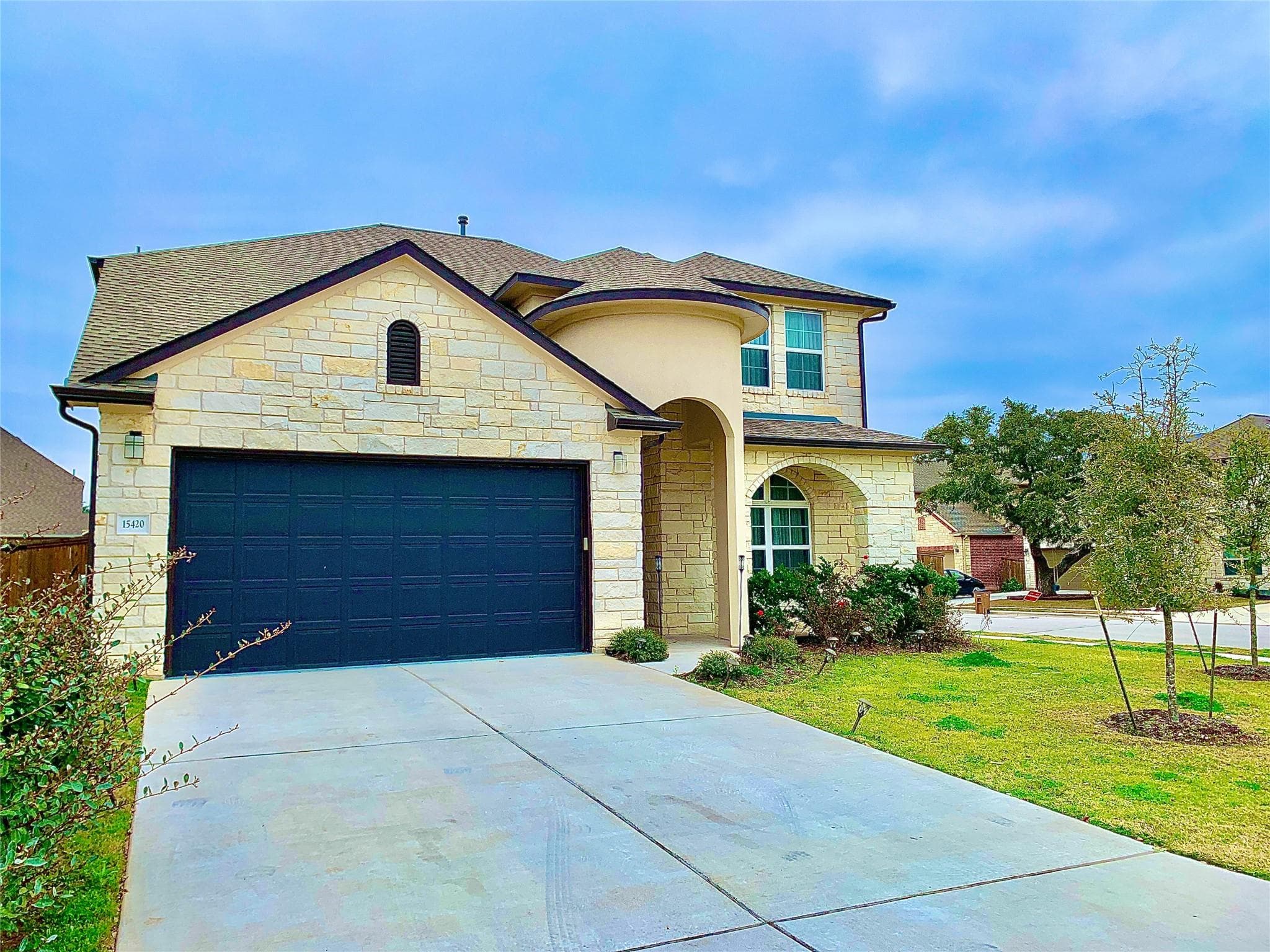 15420  Iveans Way
