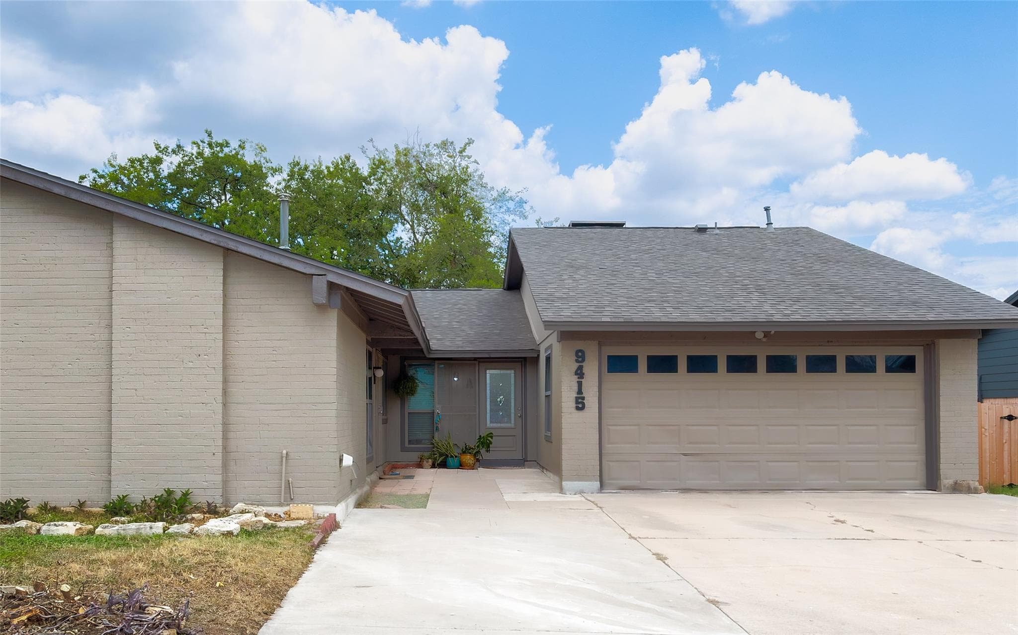 9415 Quail Meadow Dr