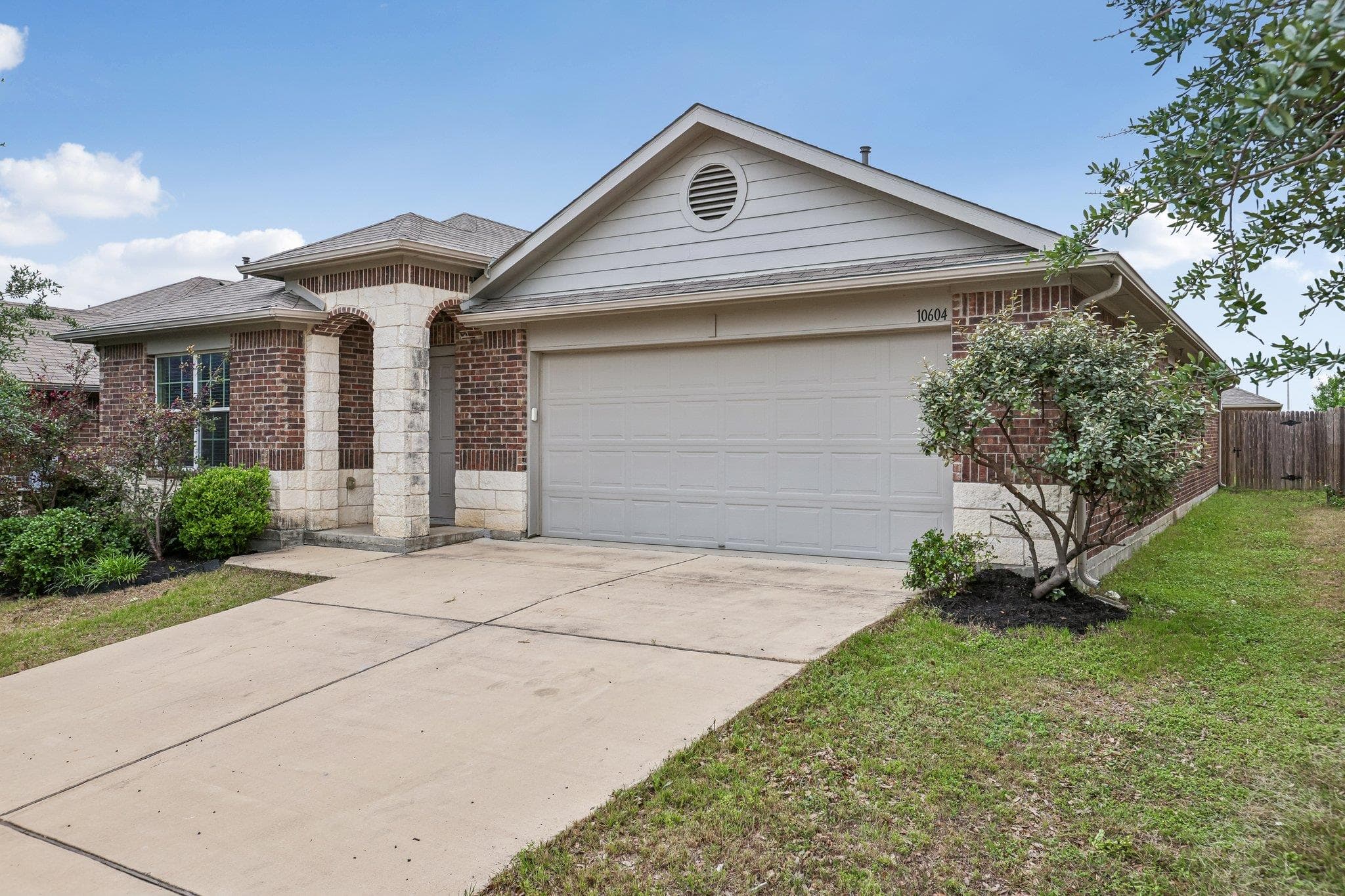 10604 Menominee Falls Ln