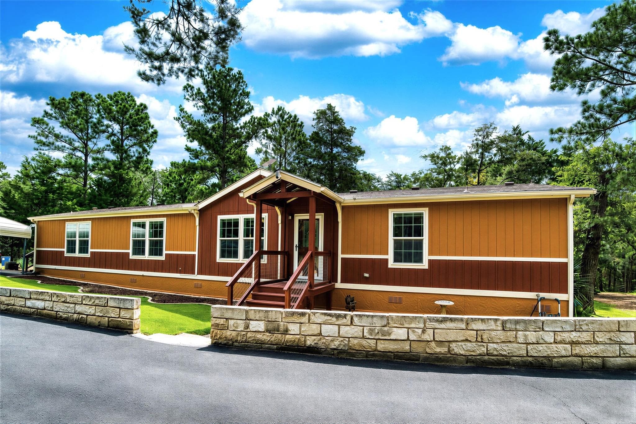 1024 Sand Hills Rd