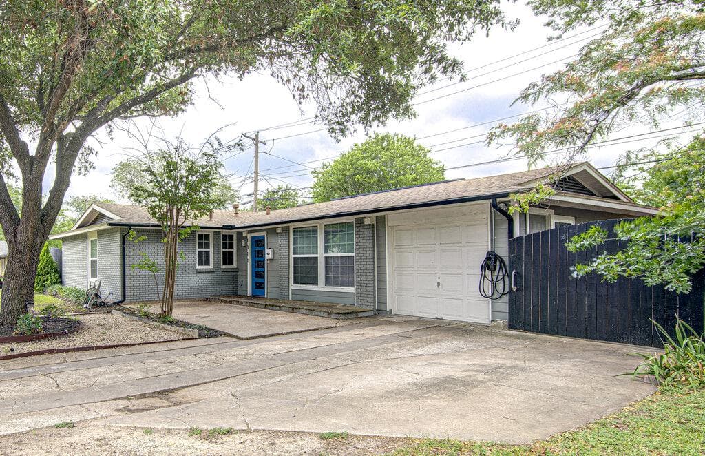 1311 Westmoor Dr