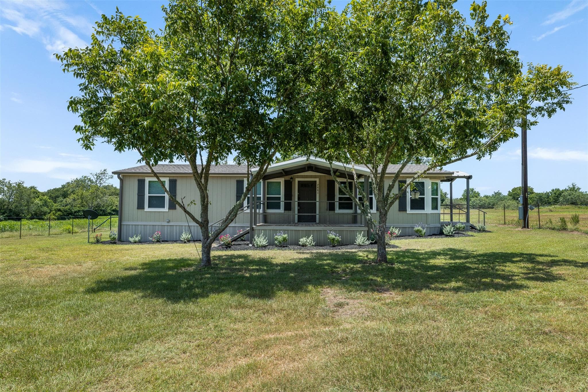 7441 County Road 144 None