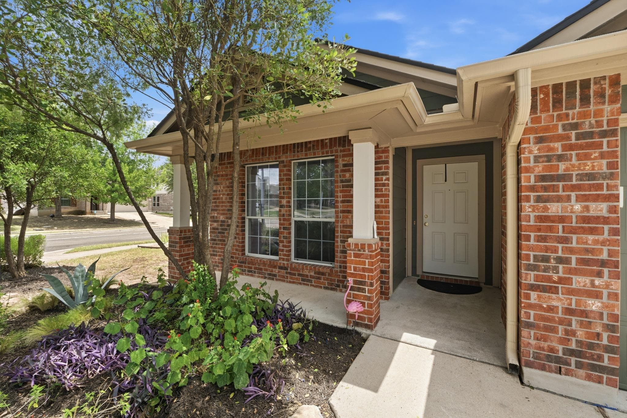 1701  McClannahan Dr