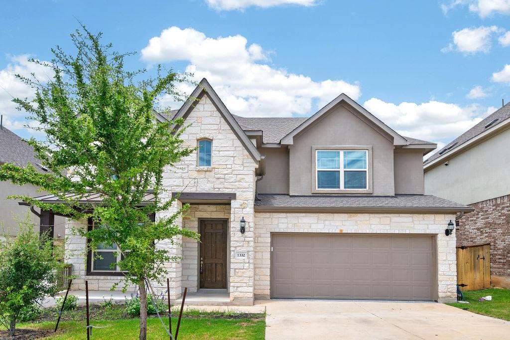 1332  Ridge Runner Dr