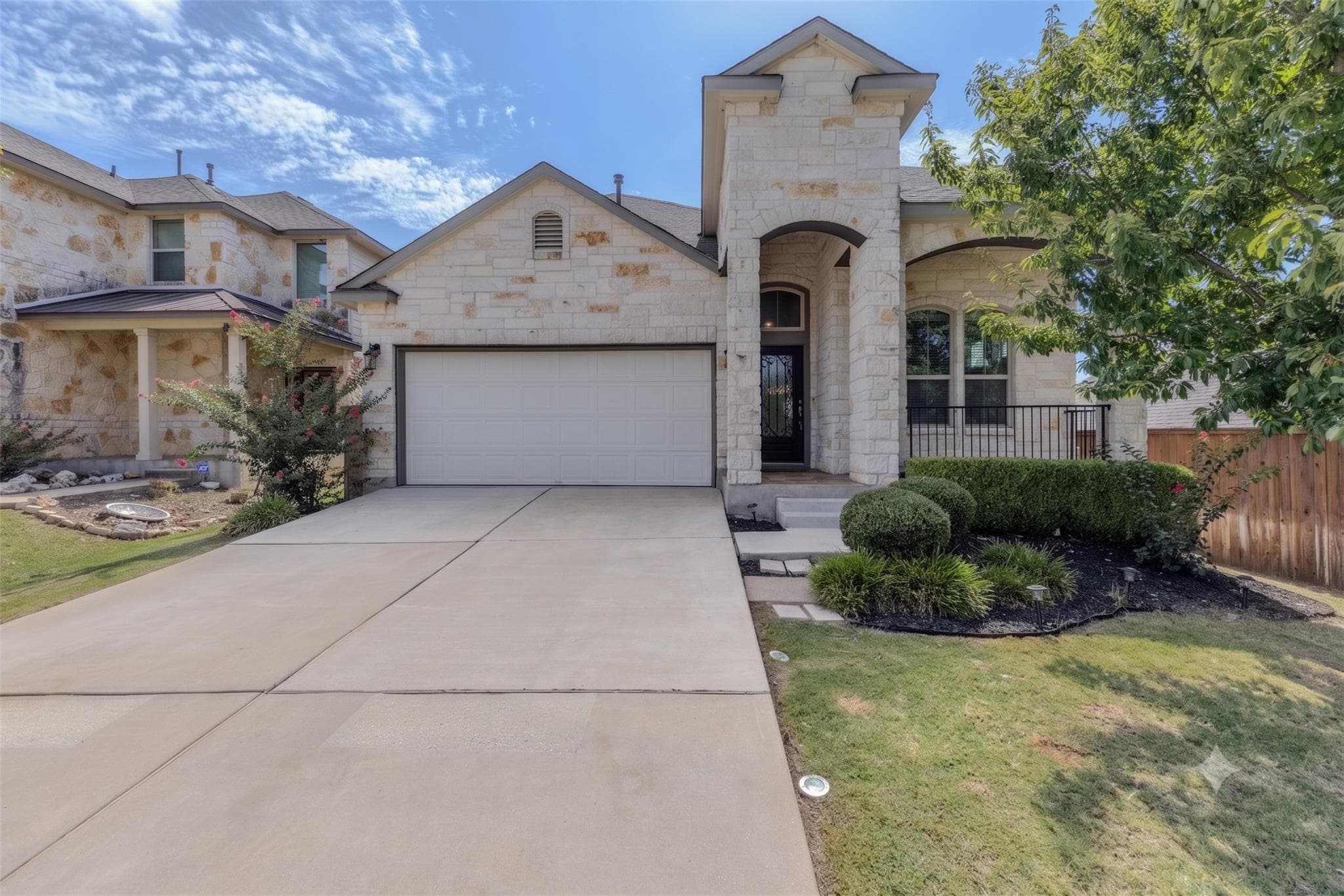 116  Checkerspot Ct