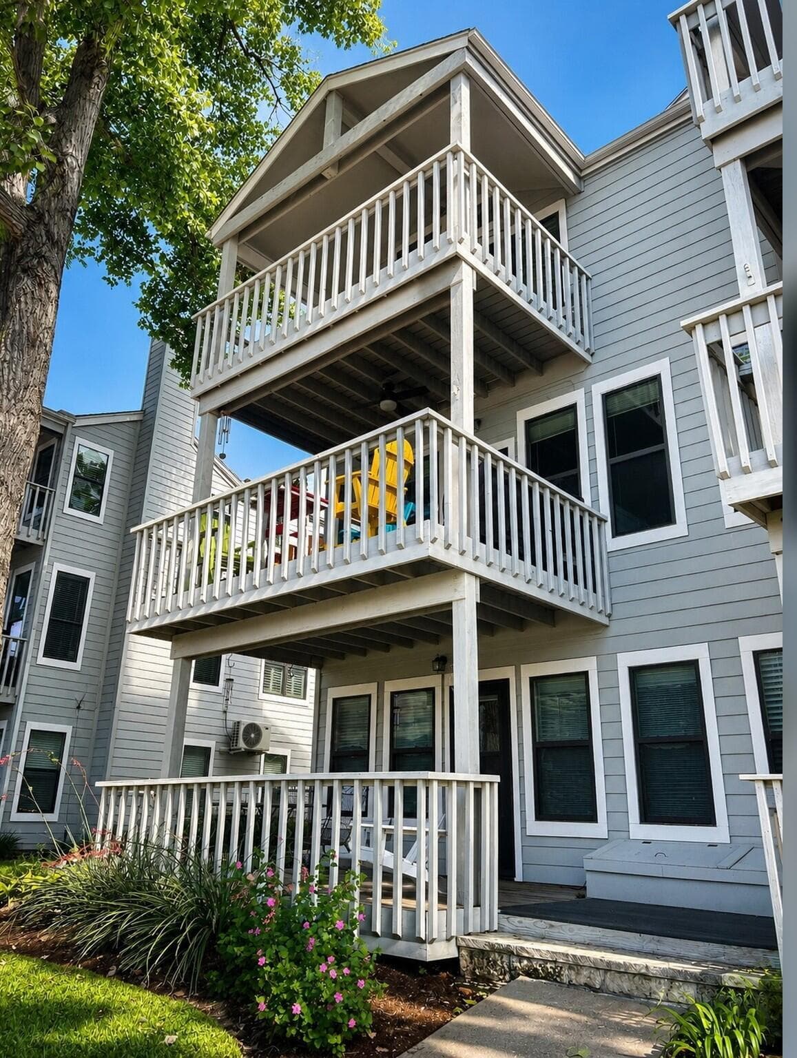 501 Reynolds St #5