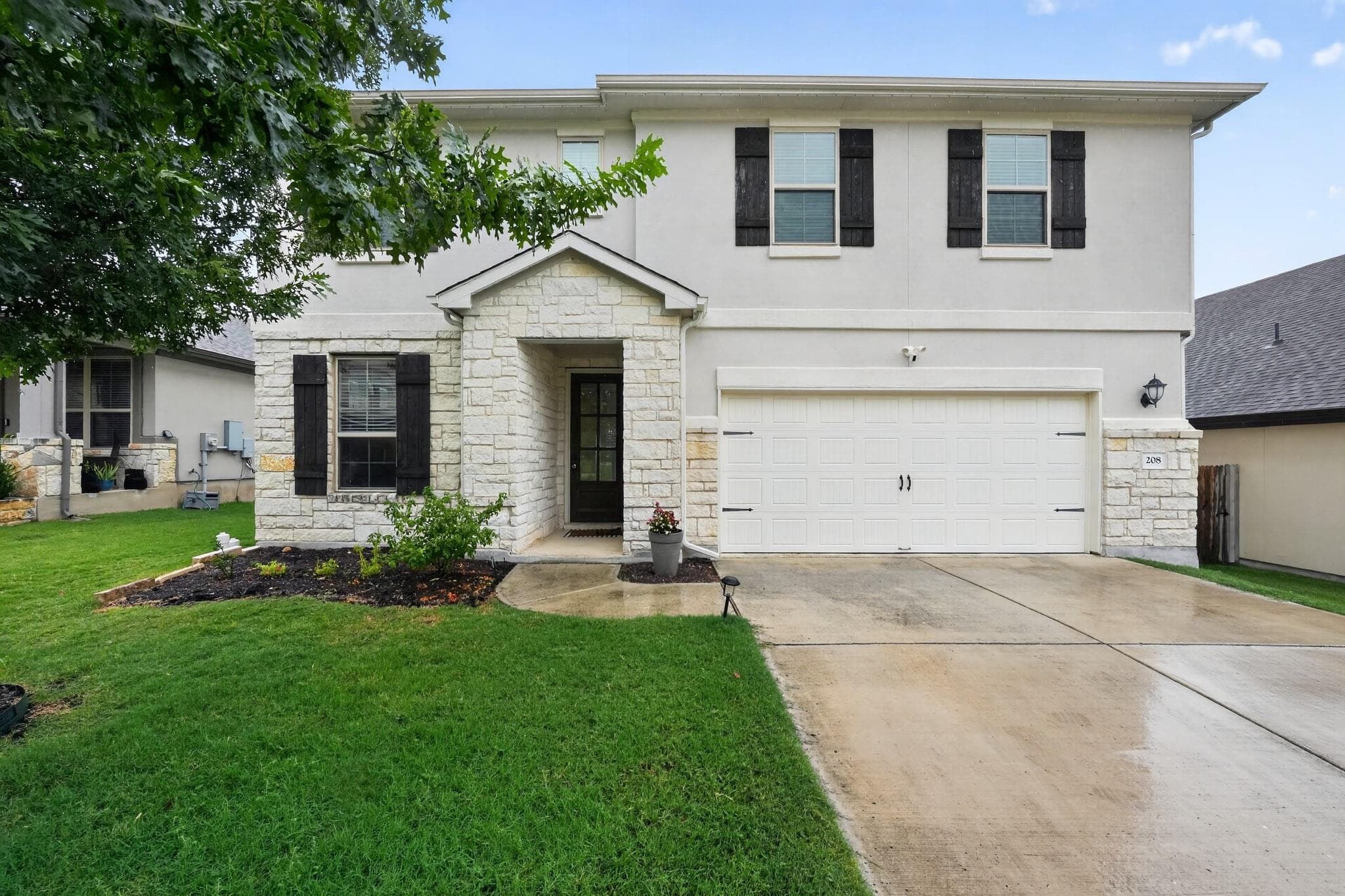 208  Windom Way