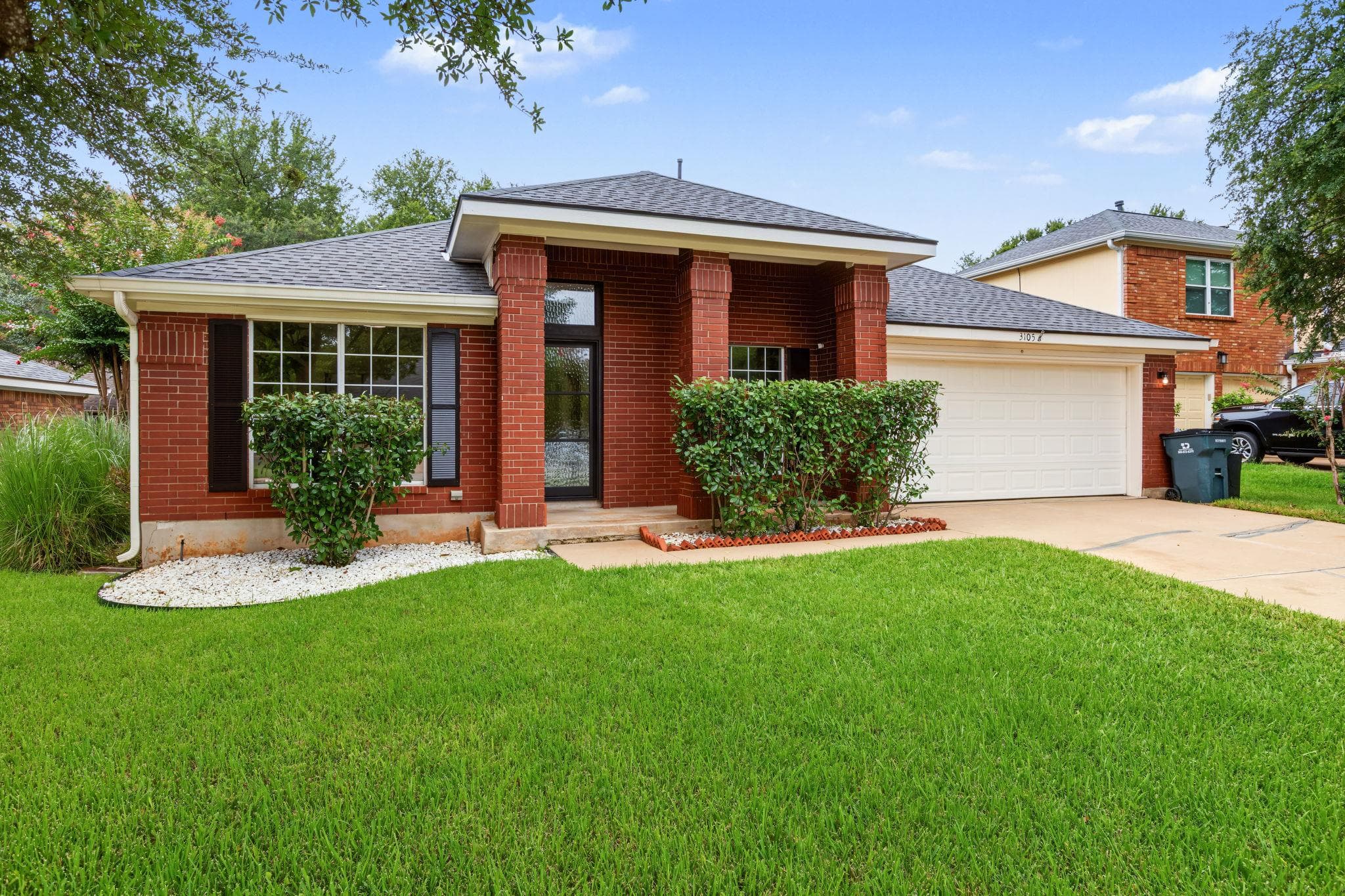 3105 Sesbania Dr