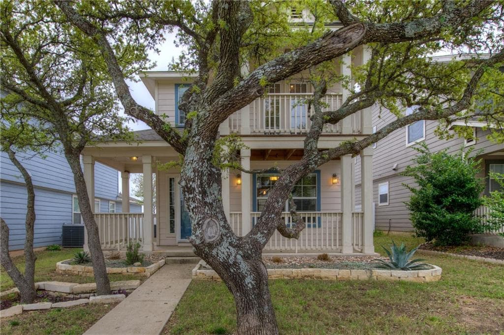 712  Alamo Plaza Dr