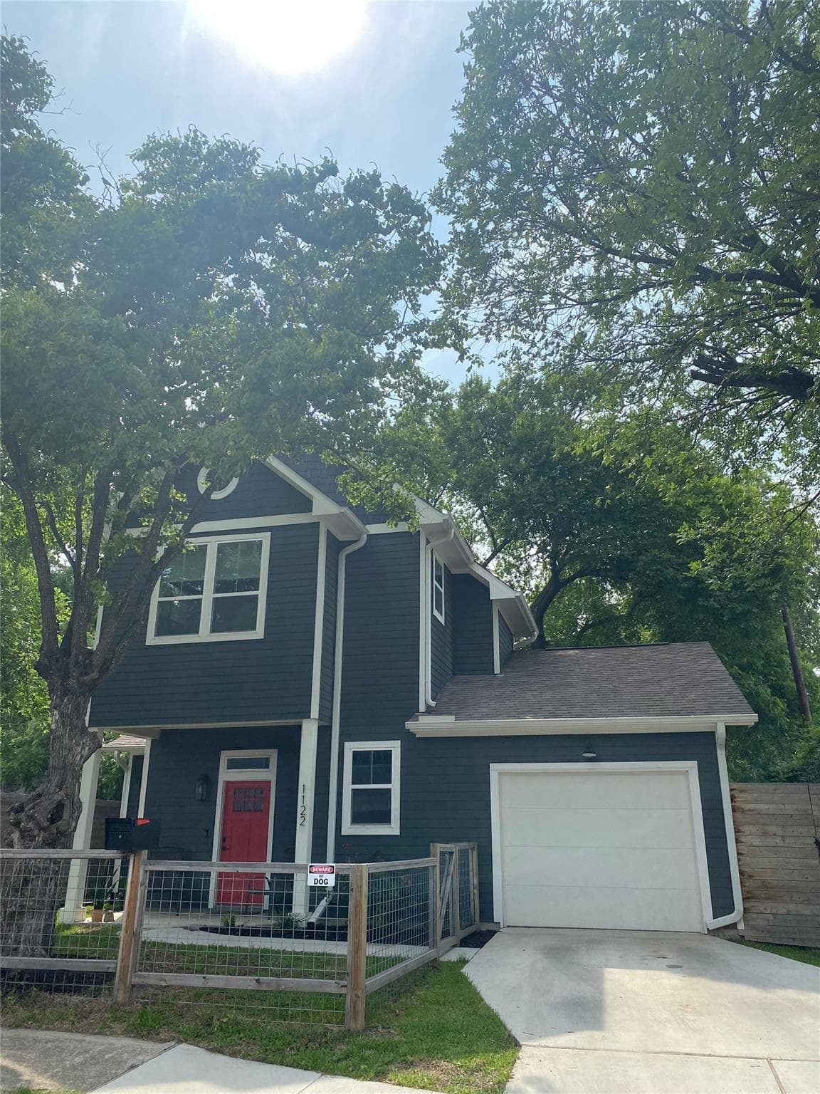 1122  Kirk Ave