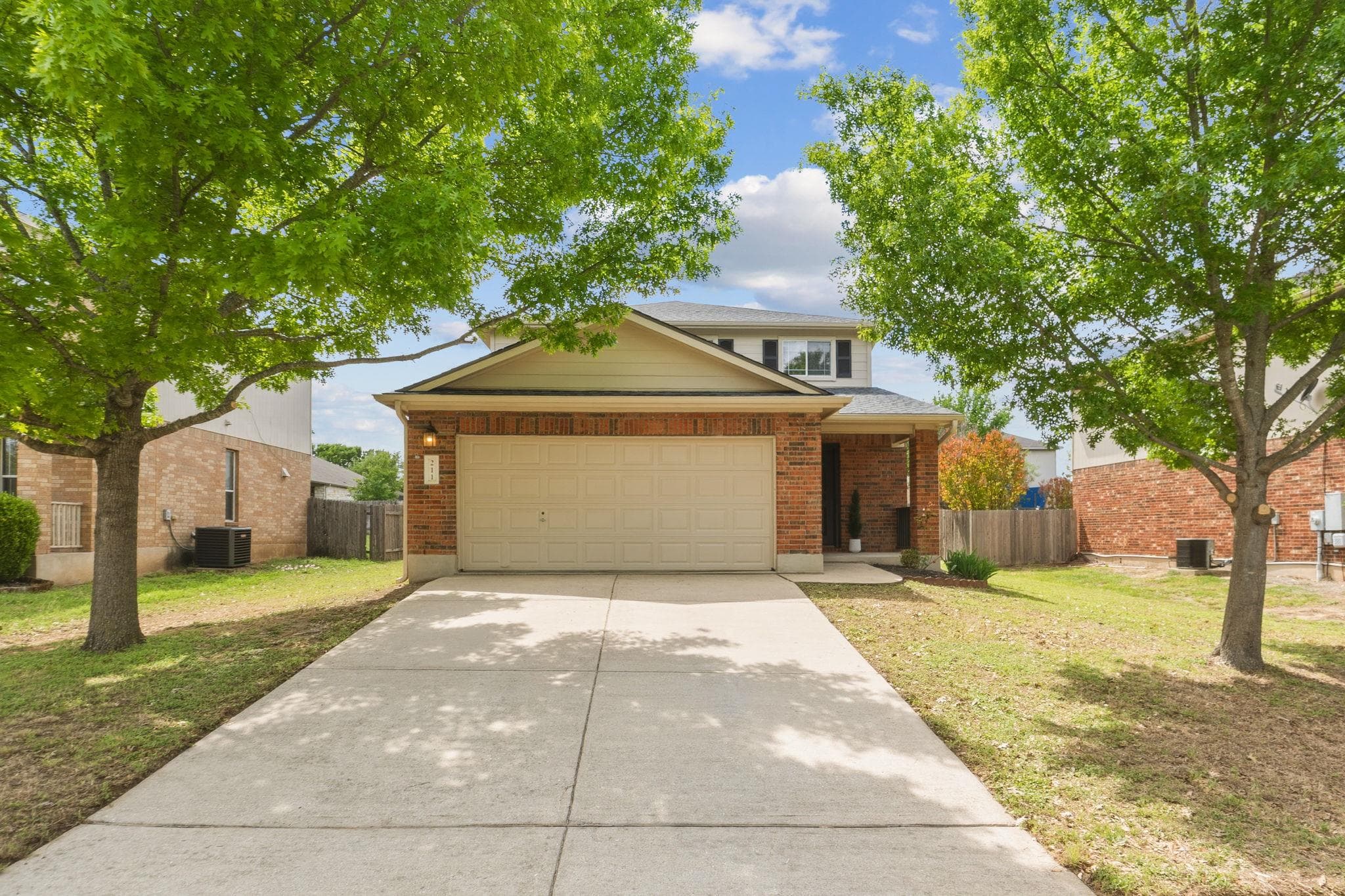 211 Banner Ave