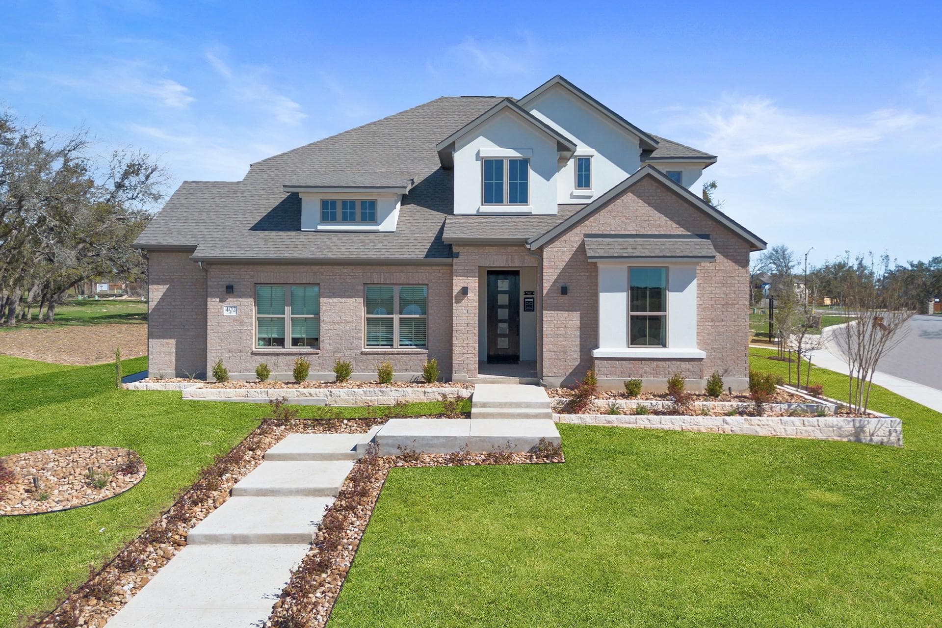 402  Raleigh Dr