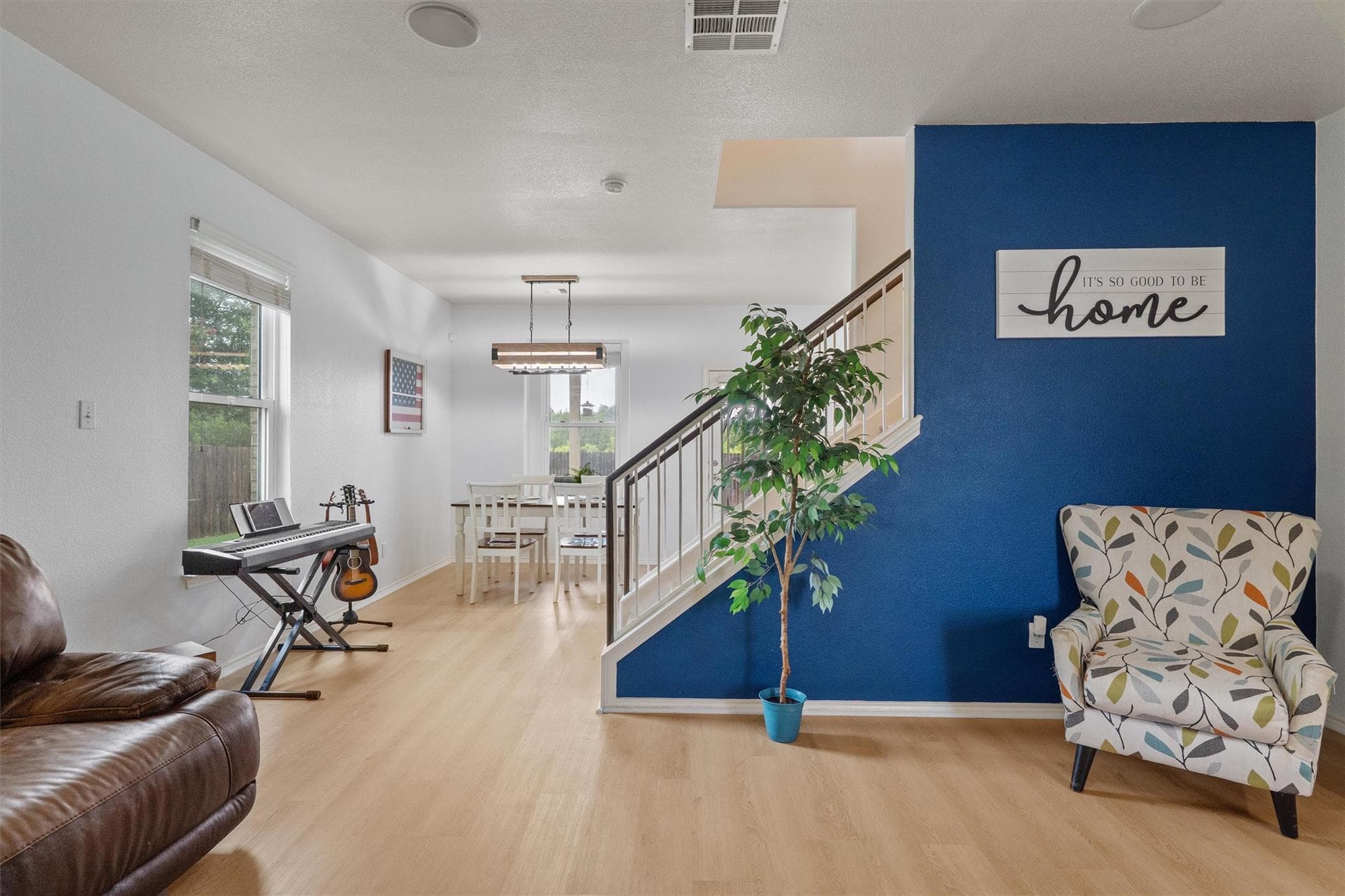 1316  Hensley Dr