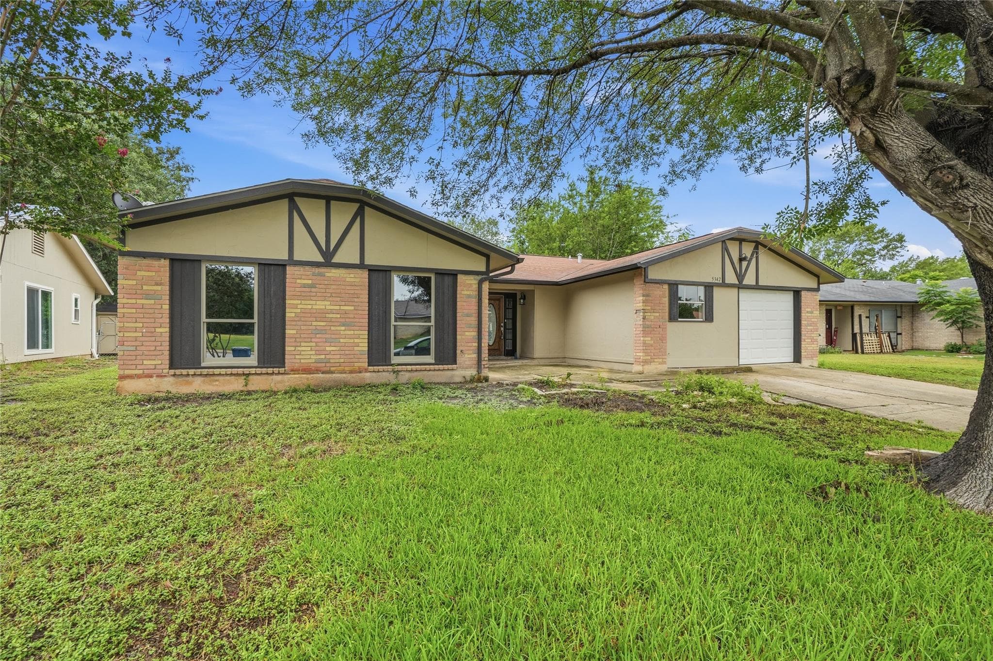 5342 Binz Engleman Rd
