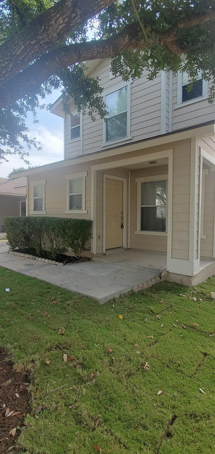 13413  Alysheba Dr
