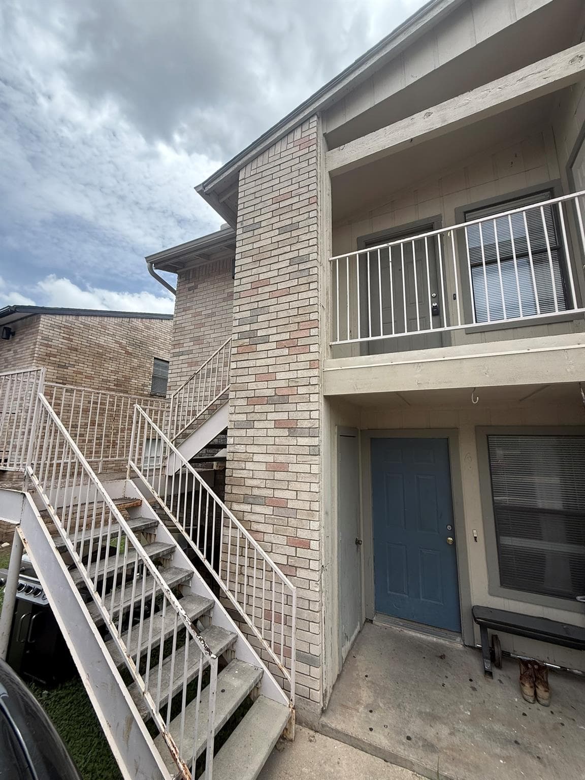 5501  Rose Hill Cir  #C