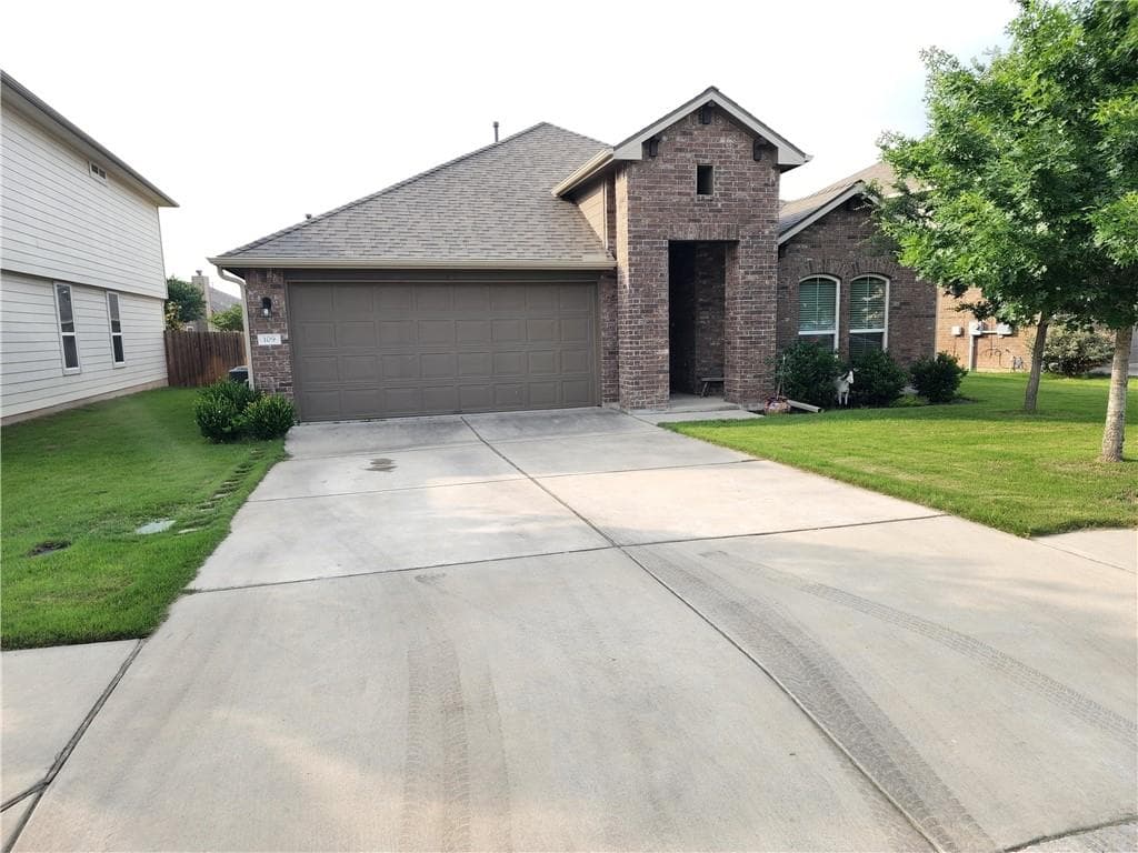109 Bastian Ln