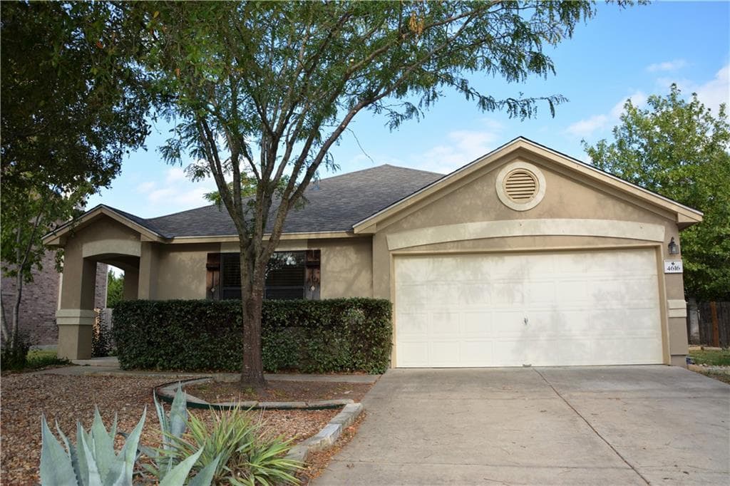 4616  Woodstock Dr
