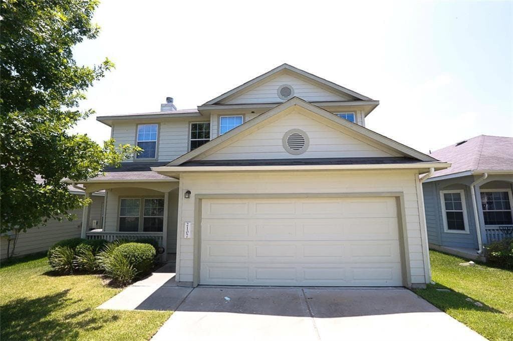 2107 Charlotte Estates Dr