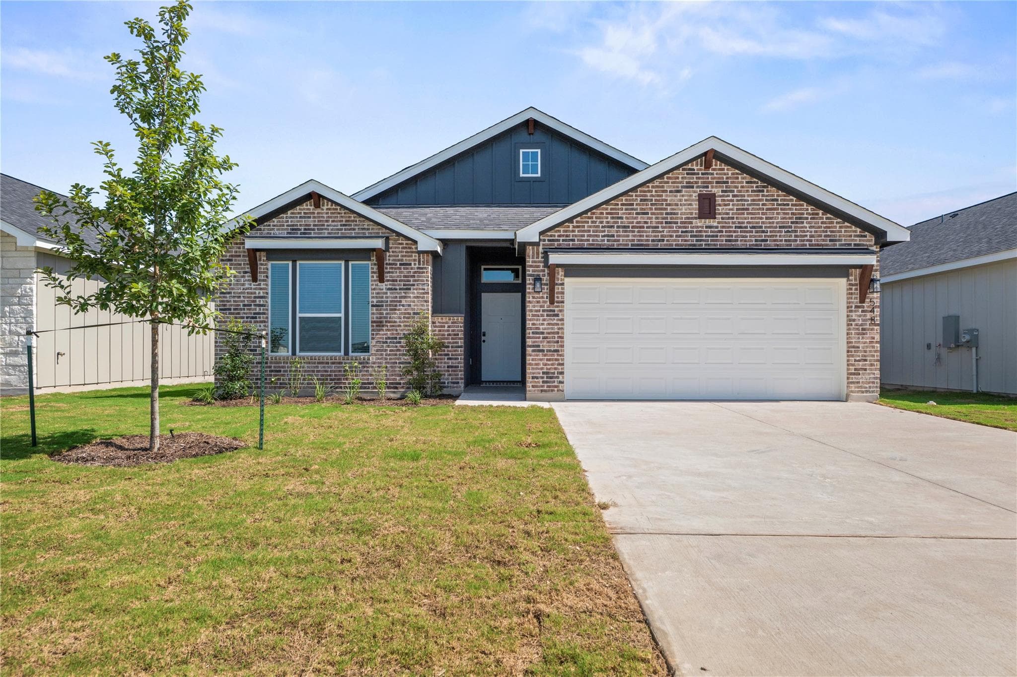 548  Gus Loop