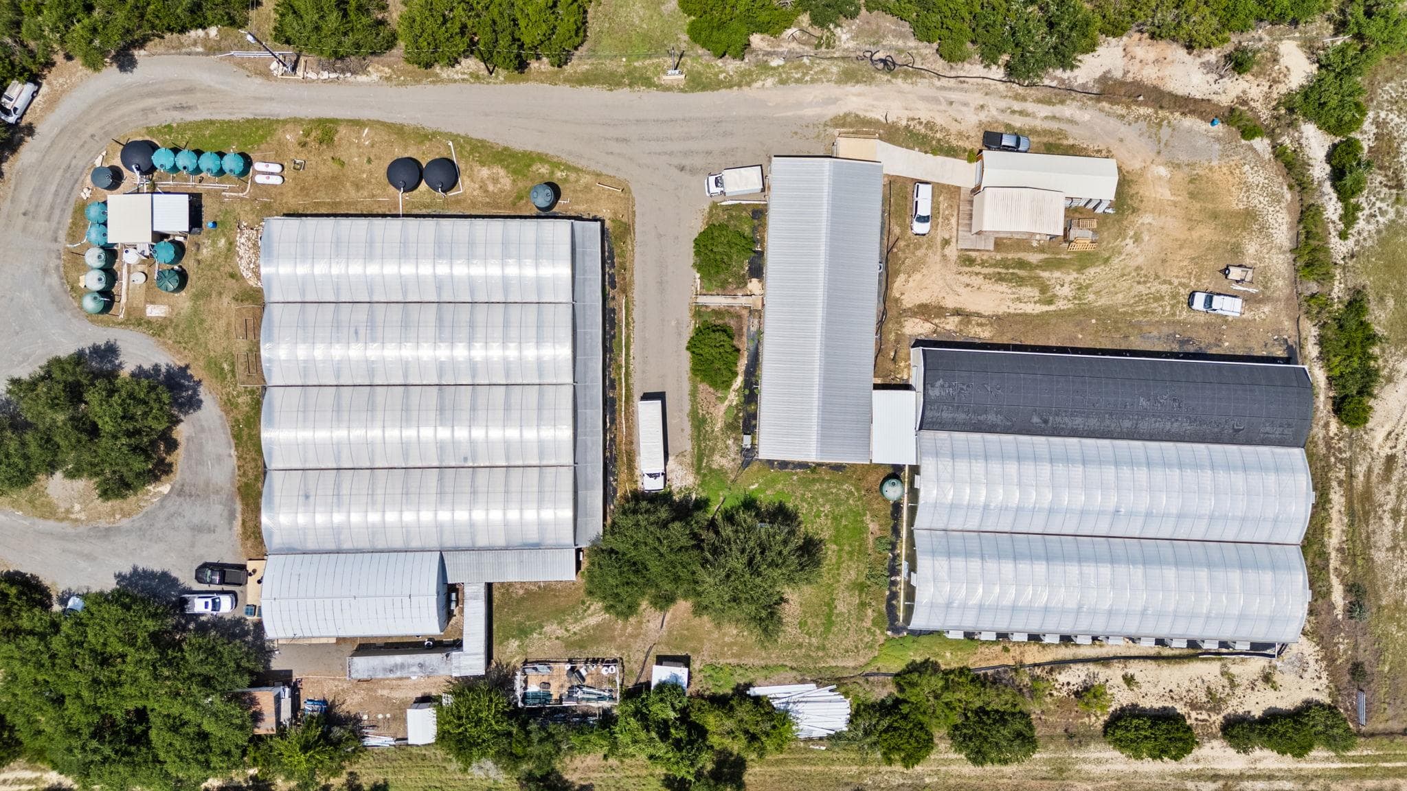 5820 W US Hwy 290 Hwy W