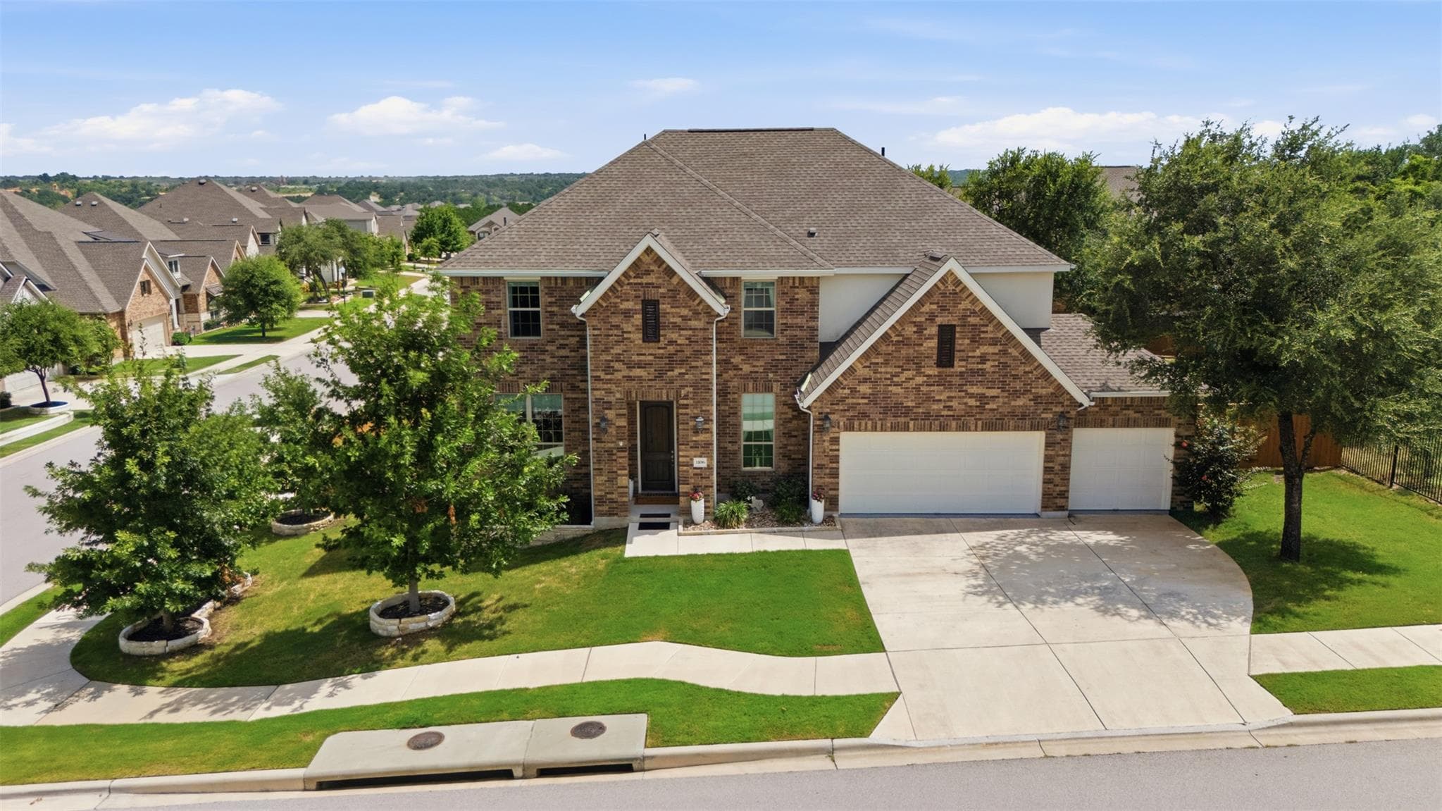 1106  Silent Oaks Dr