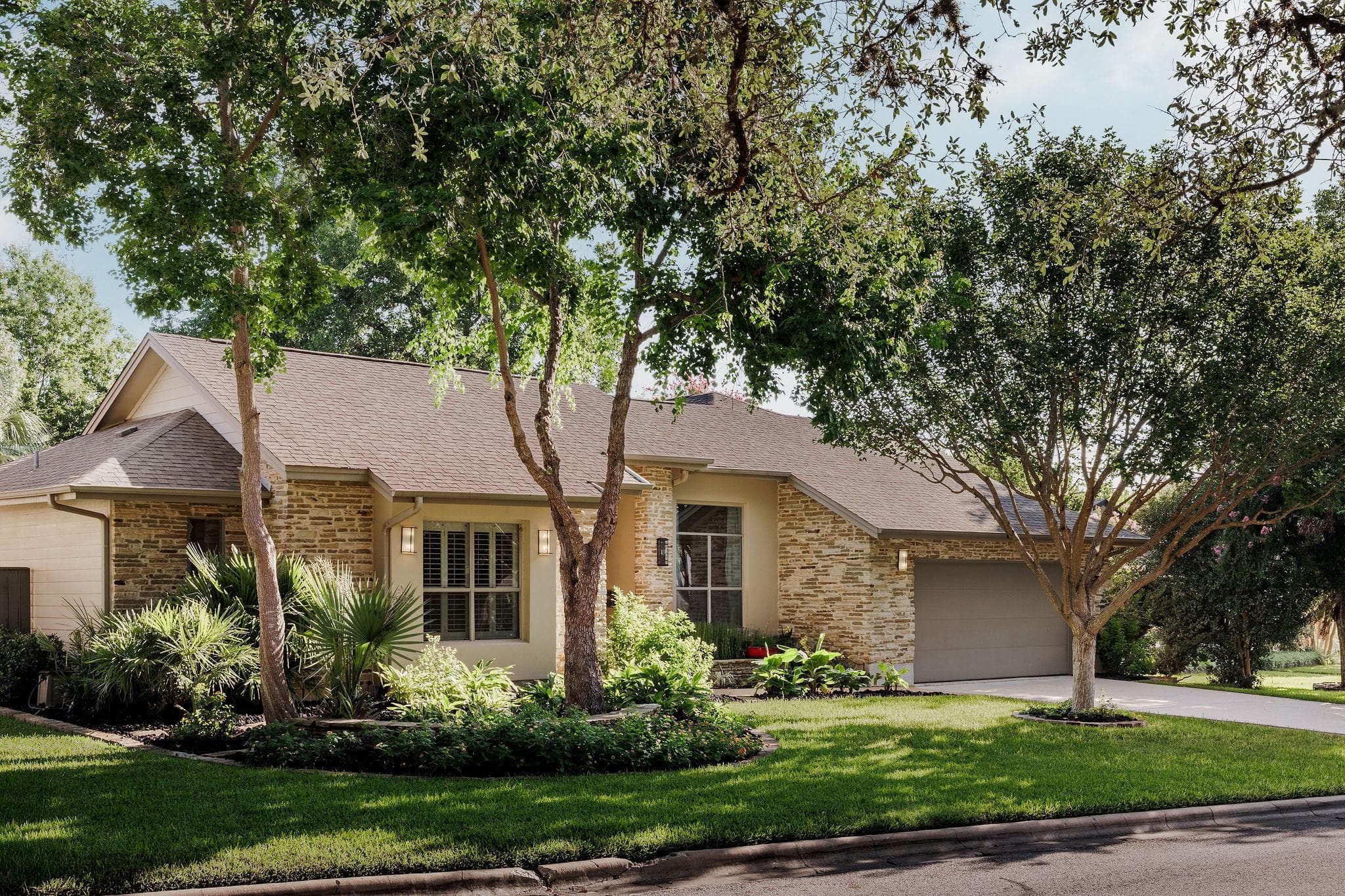 3302 Big Bend Dr
