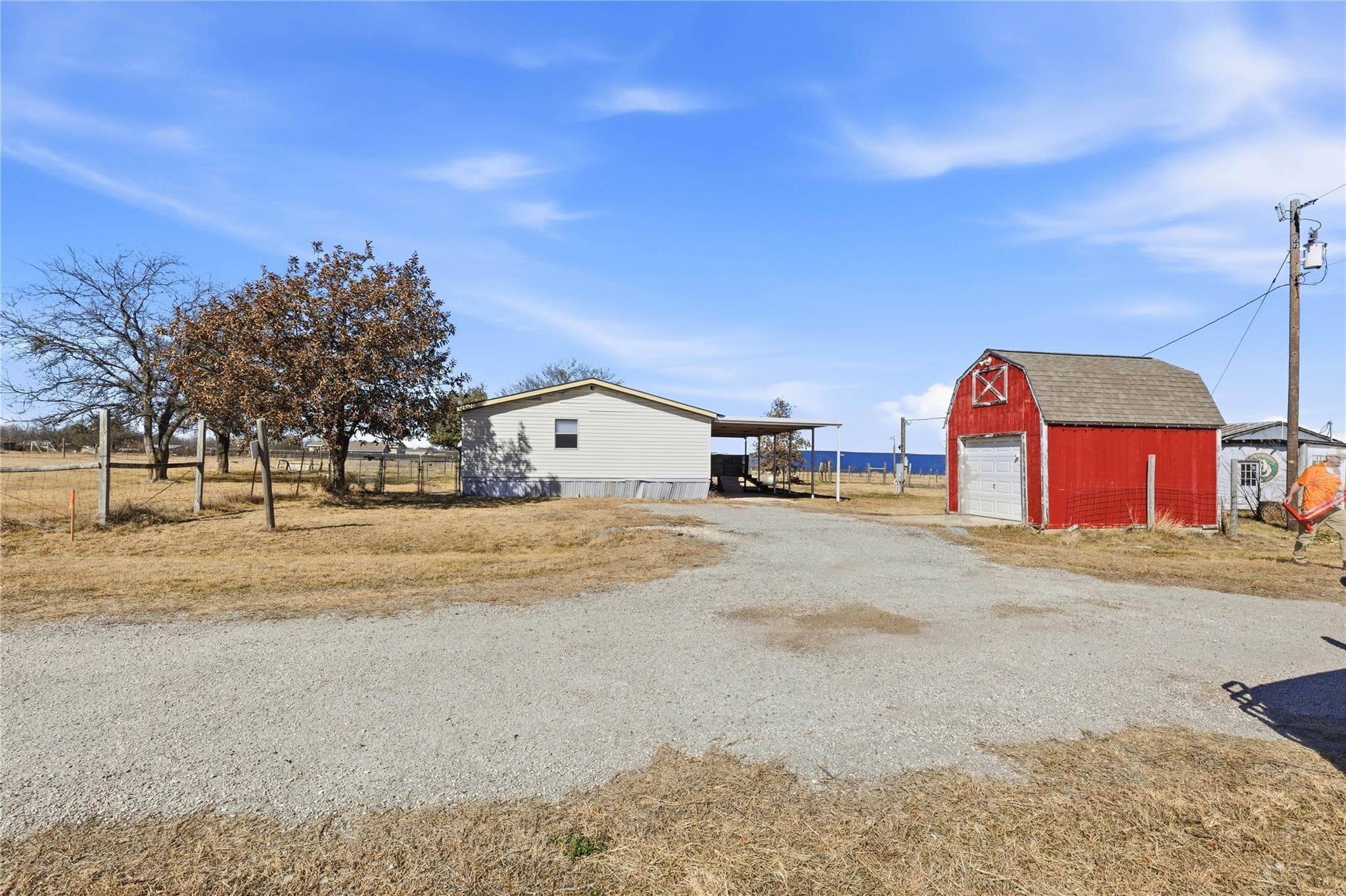 100  Prairie Dr