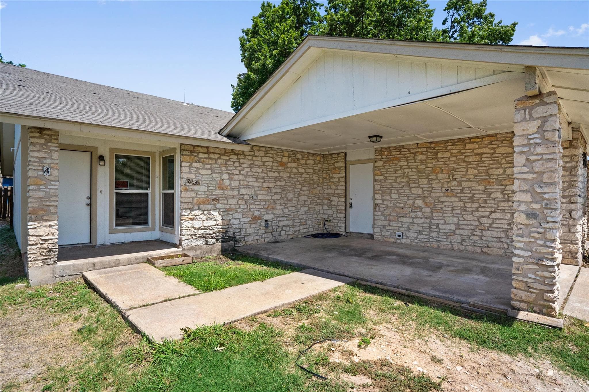 900 Fieldwood Dr