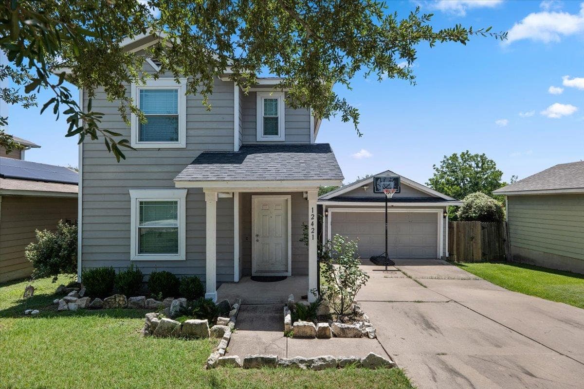 12421  Briarcreek Loop