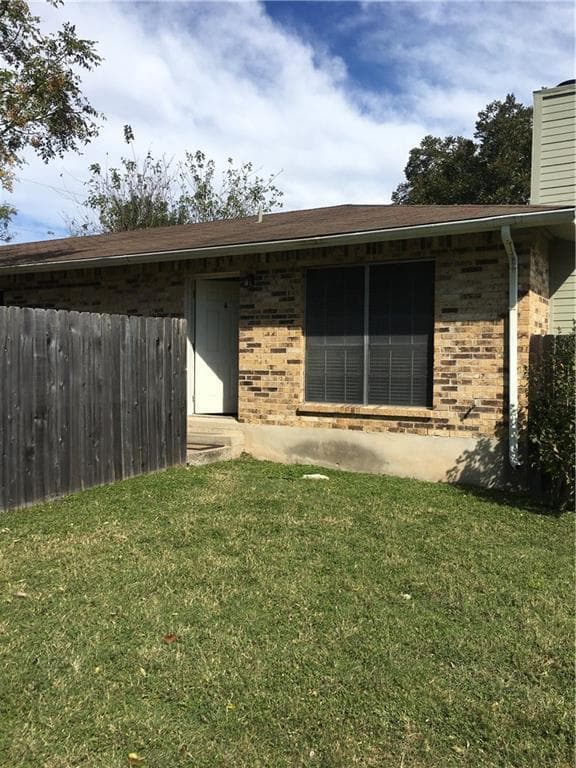 2200 Granberry Dr