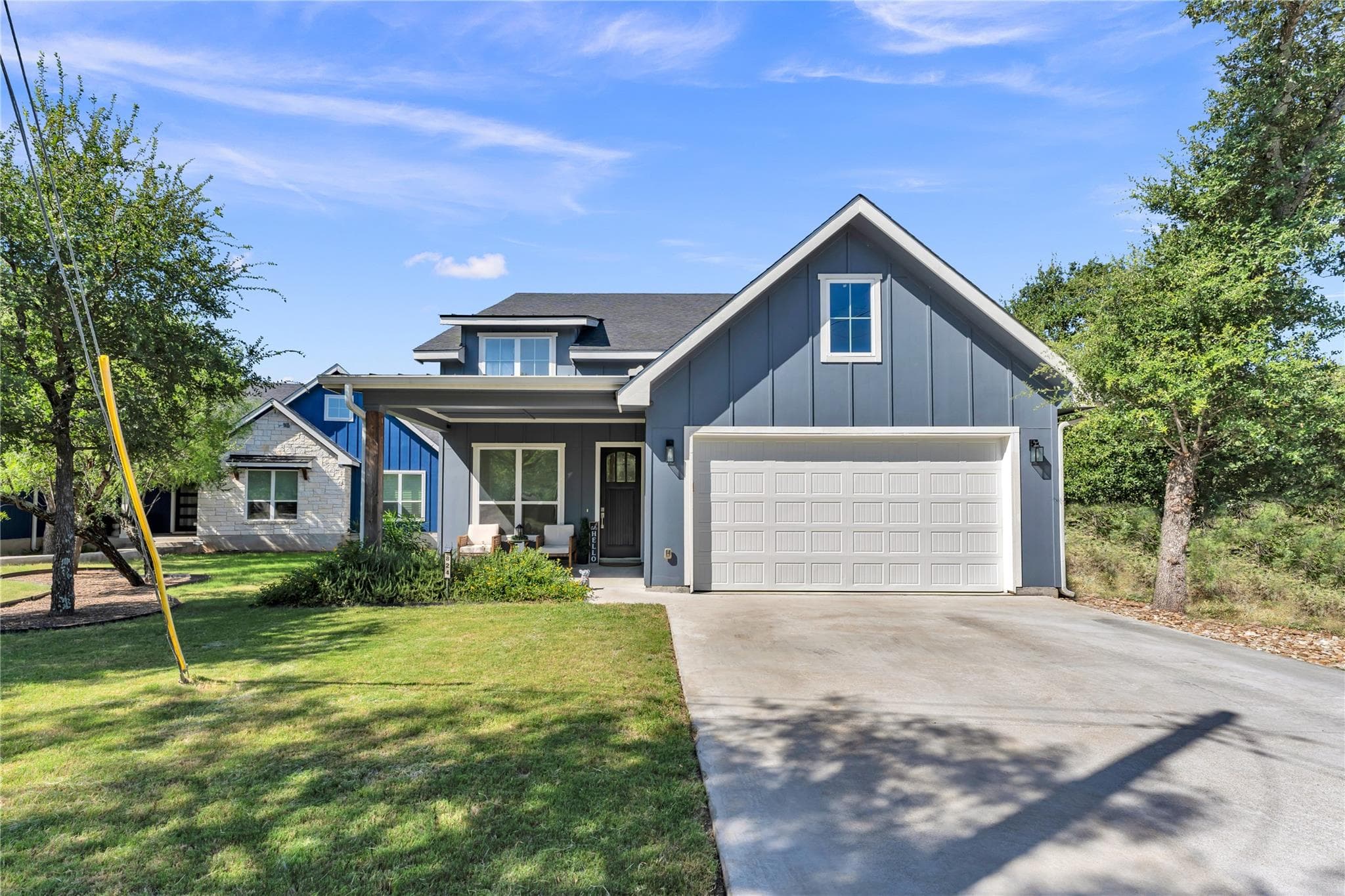 824  Woodland Hills Dr
