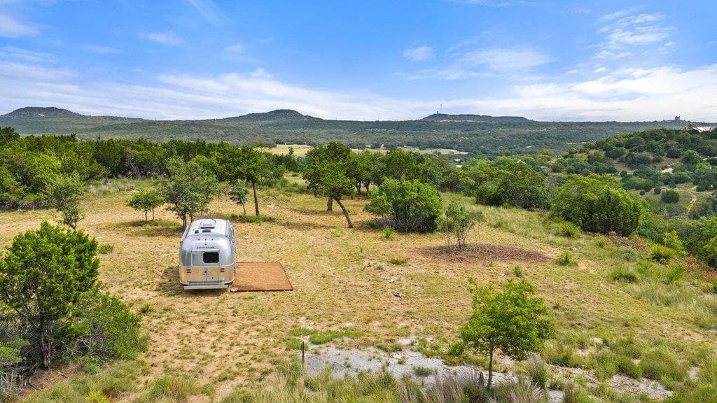 2126  Hidden Valley Ranch Rd