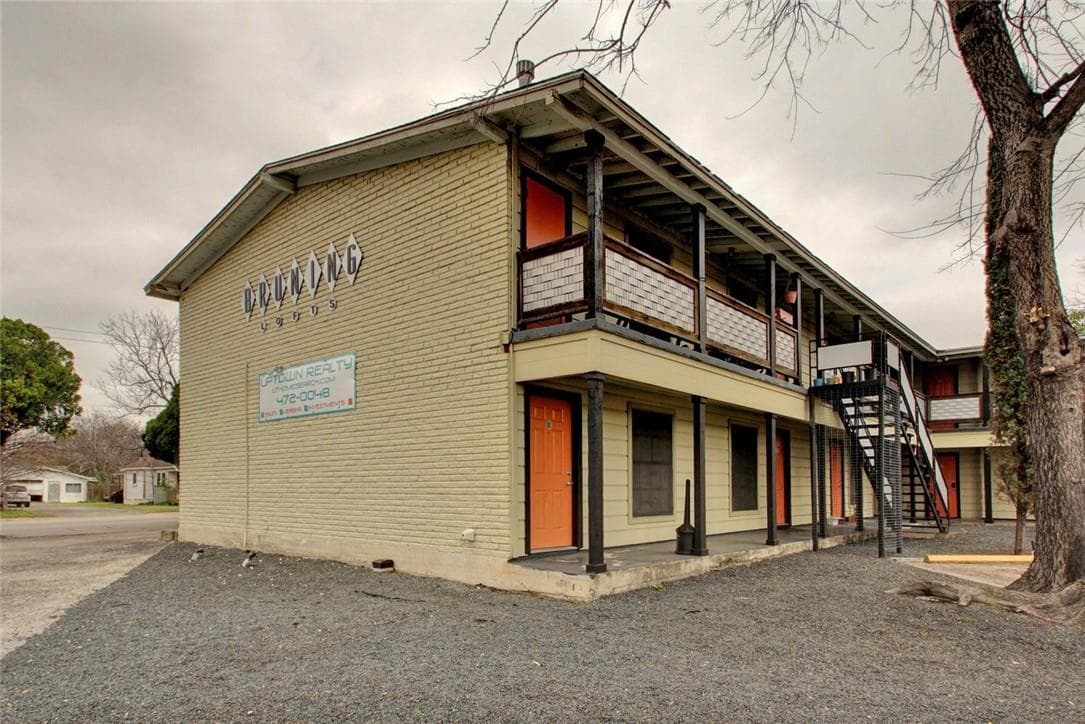 5100  Bruning Ave  #101