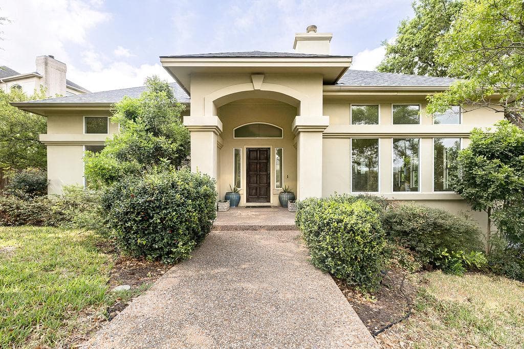 2906 Mill Reef Cv